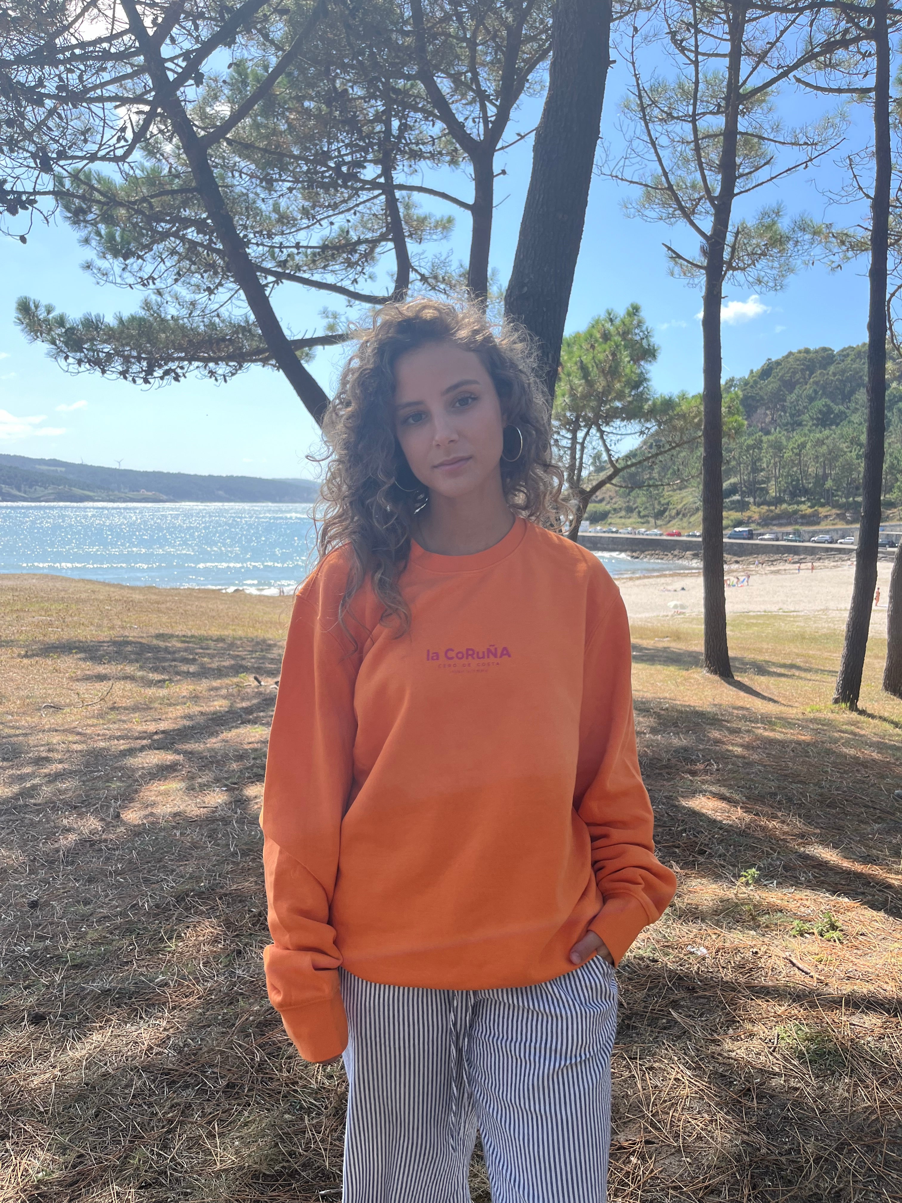 SUDADERA NARANJA/FUCSIA "LA CORUÑA" PLAYAS CIUDAD SIN CAPUCHA