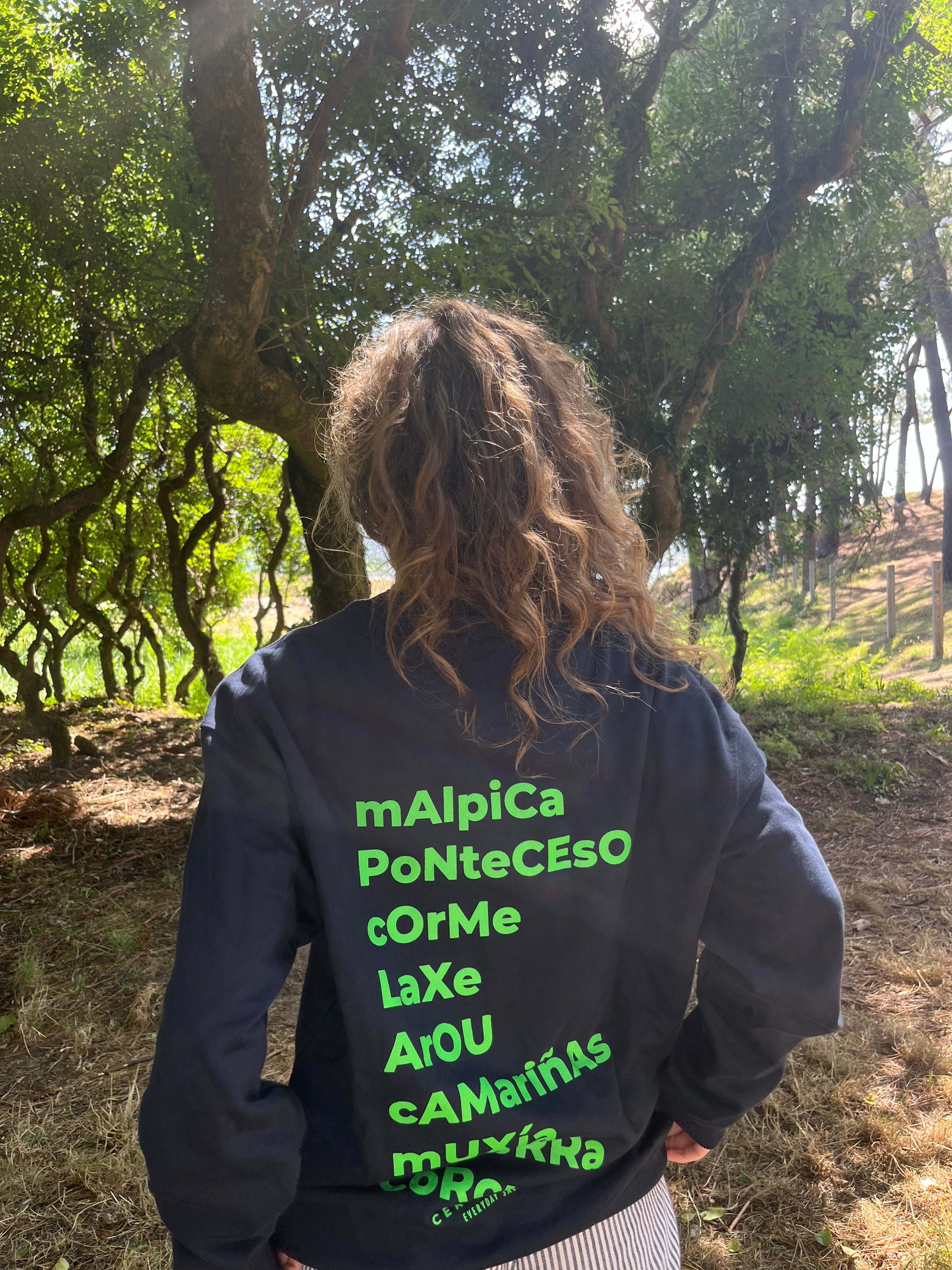 SUDADERA MARINO/VERDE 