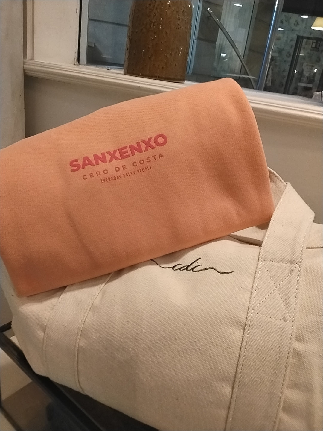 SUDADERA ROSA SALMÓN/FUCSIA “SANXENXO” SIN CAPUCHA